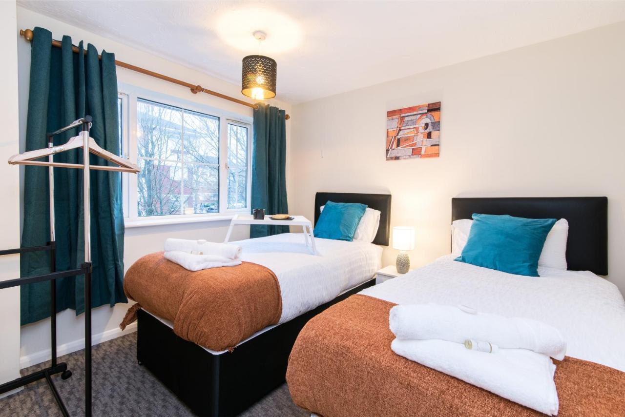 Coventry- Perchfoot 3 Bedroom Contractor And Pet-Friendly Spacious House By Sublime Stays Esterno foto