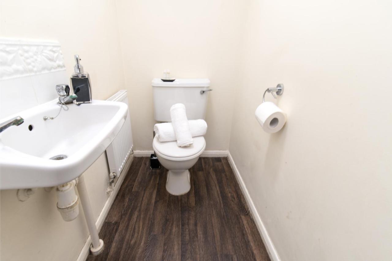 Coventry- Perchfoot 3 Bedroom Contractor And Pet-Friendly Spacious House By Sublime Stays Esterno foto