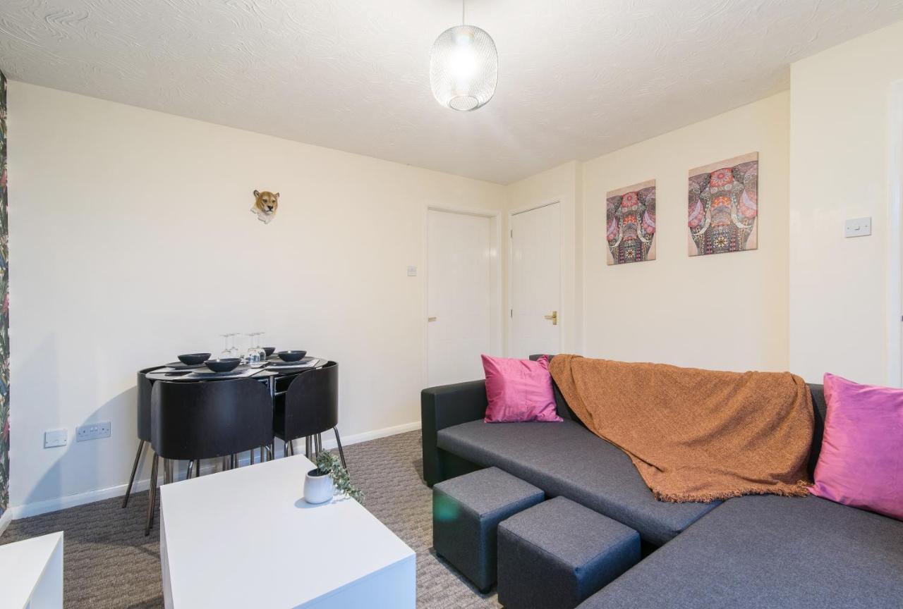 Coventry- Perchfoot 3 Bedroom Contractor And Pet-Friendly Spacious House By Sublime Stays Esterno foto